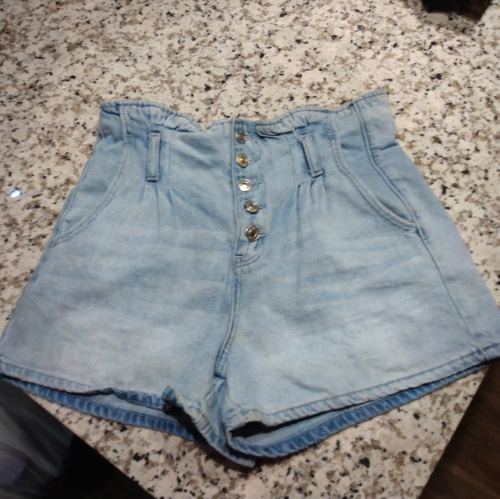 American Eagle Women's Mom Short
